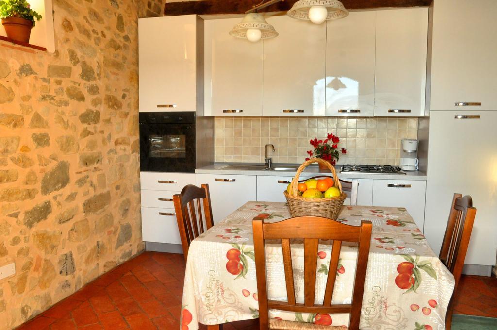Agriturismo La Marginella Pescia Camera foto